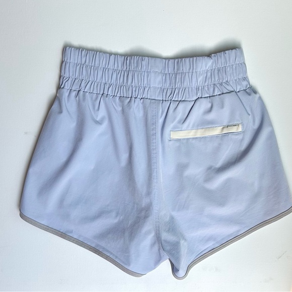 Vuori Cardiff Shorts Peri Color Block. XS. Like New - Picture 9 of 15